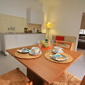 Apartmán P. Ioannou Flats, Larnaca