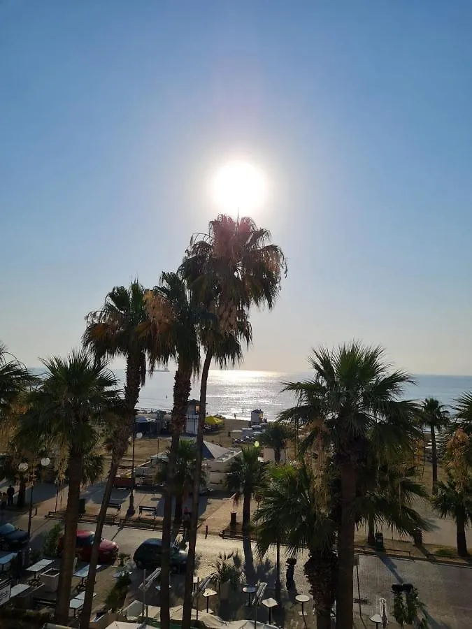 Ithaki Phinikoudes Apartment No. 202 Larnaca